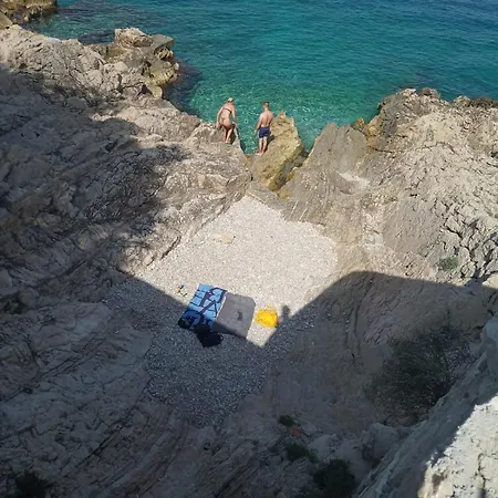 Primosten-huljev Appartamento *