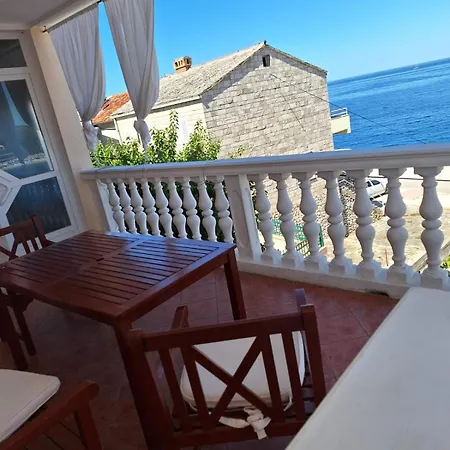 Primosten-huljev Appartamento