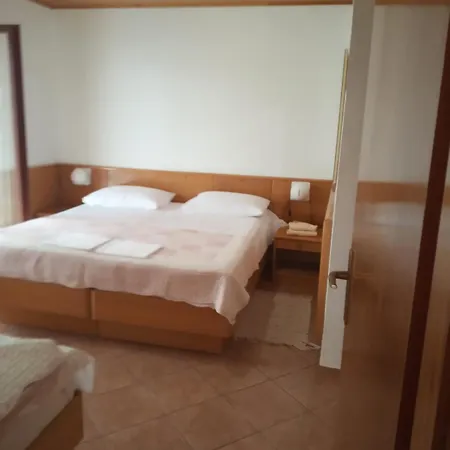 Apartament Primosten-huljev *