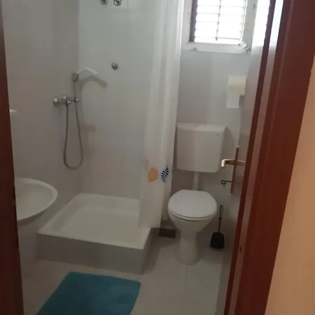 Apartment Primosten-huljev