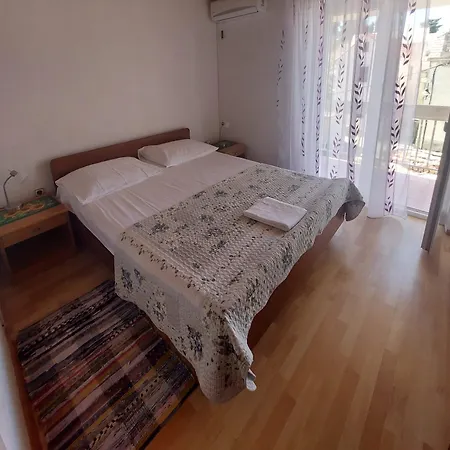 Apartman Primosten-huljev Primosten