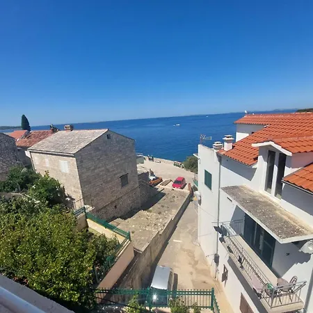 Apartment Primosten-huljev