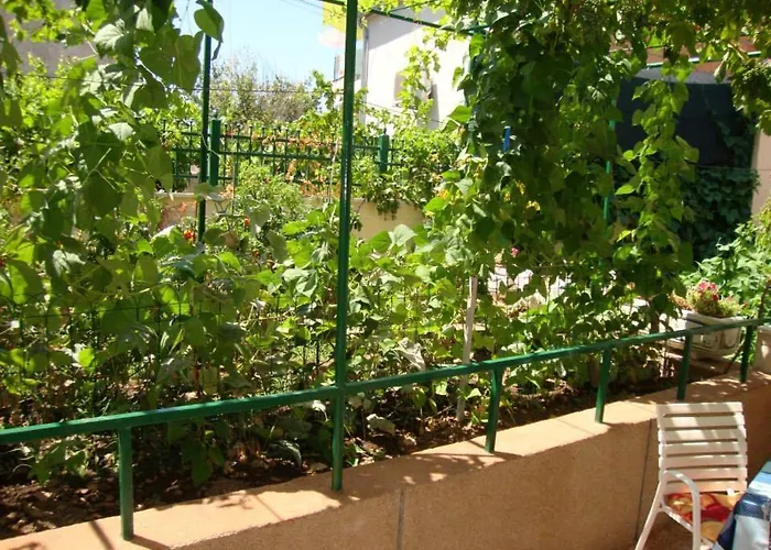 Apartamento Primosten-huljev